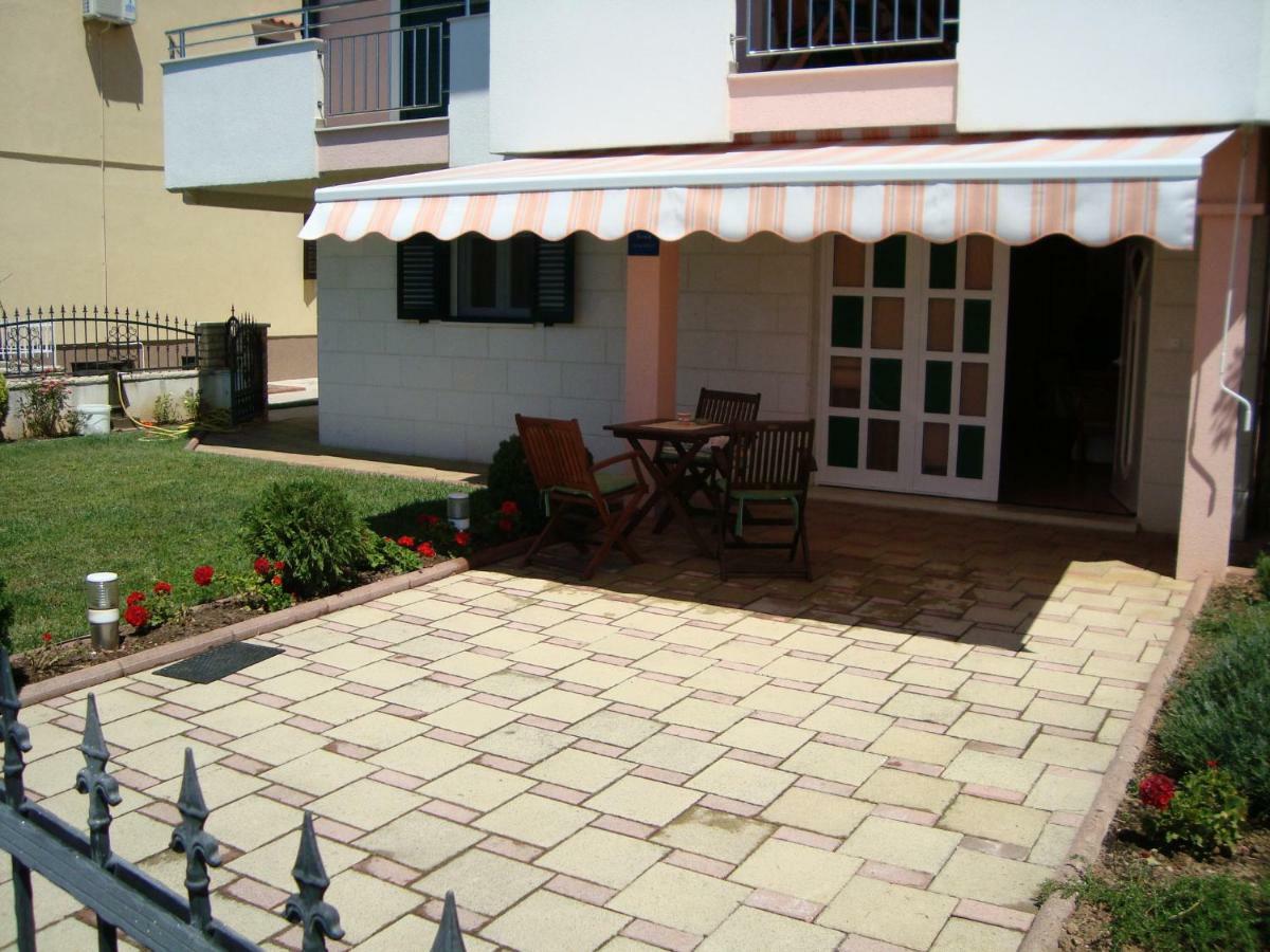 Apartman Strk Sukošan Exterior foto
